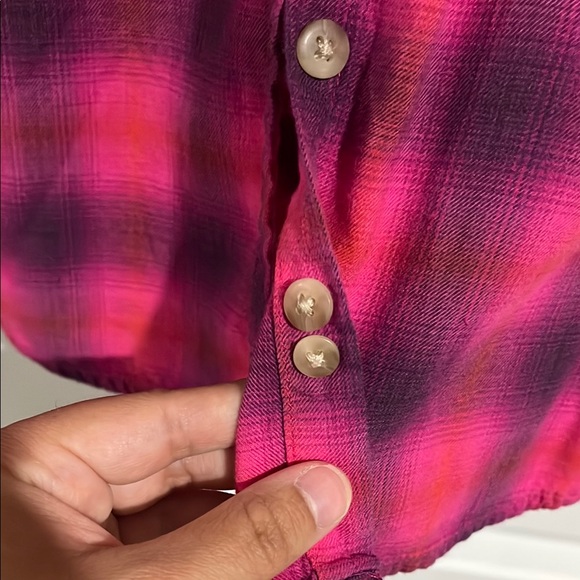American Eagle Outfitters Pink Plaid Button Down Shirt - Picture 6 of 8